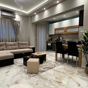 επισκεφθείτε το ξενοδοχείο