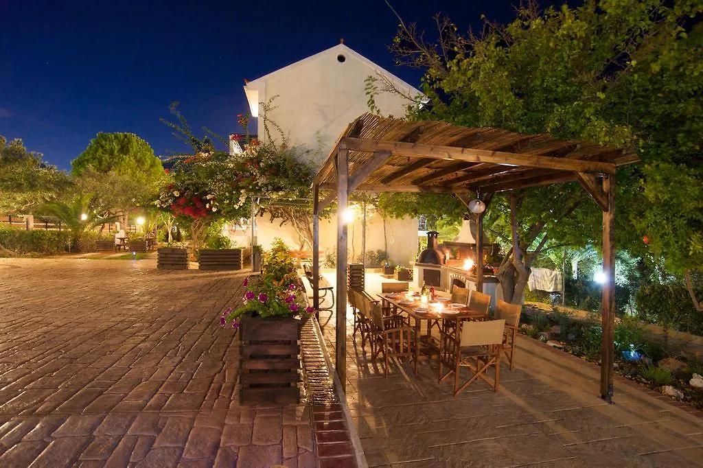 Iris Apartments Minia ギリシャ