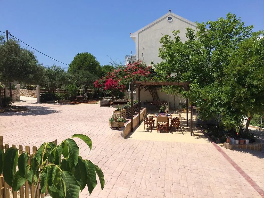 Iris Apartments Minia